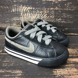 Nike Sweet Classic Sneaker Baby Kids Shoes Size 7C